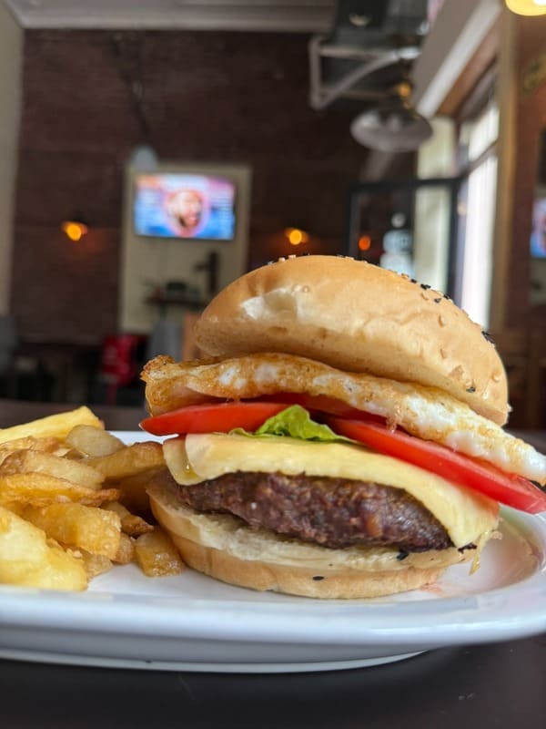 Hamburguesas caseras completas